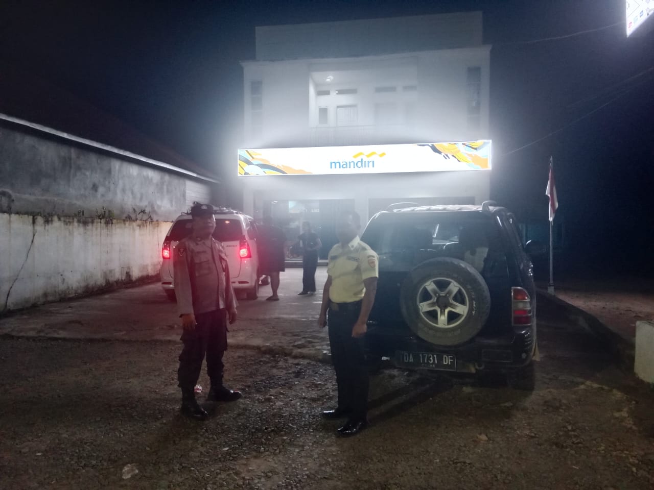 Polsek Bulik Patroli Obyek Vital dan Bank wilkum Polsek Bulik