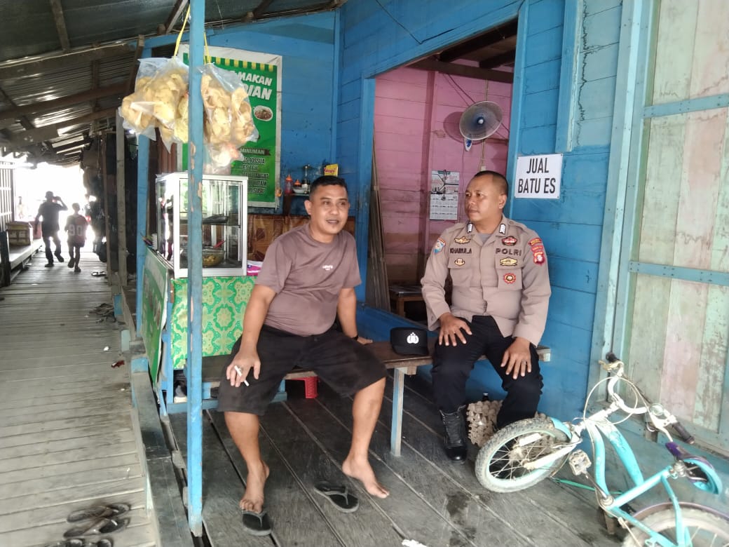 BHABINKAMTIBMAS POLSEK KATINGAN HULU MELAKSANAKAN SAMBANG KEPADA WARGA MASYARAKAT