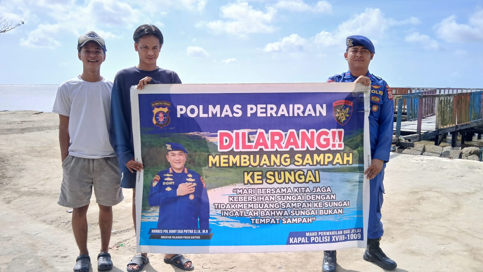 Mako perwakilan Das Jelai melaksanakan PAM di pantai “We Love Jelai” Kec. Jelai, Kab. Sukamara.