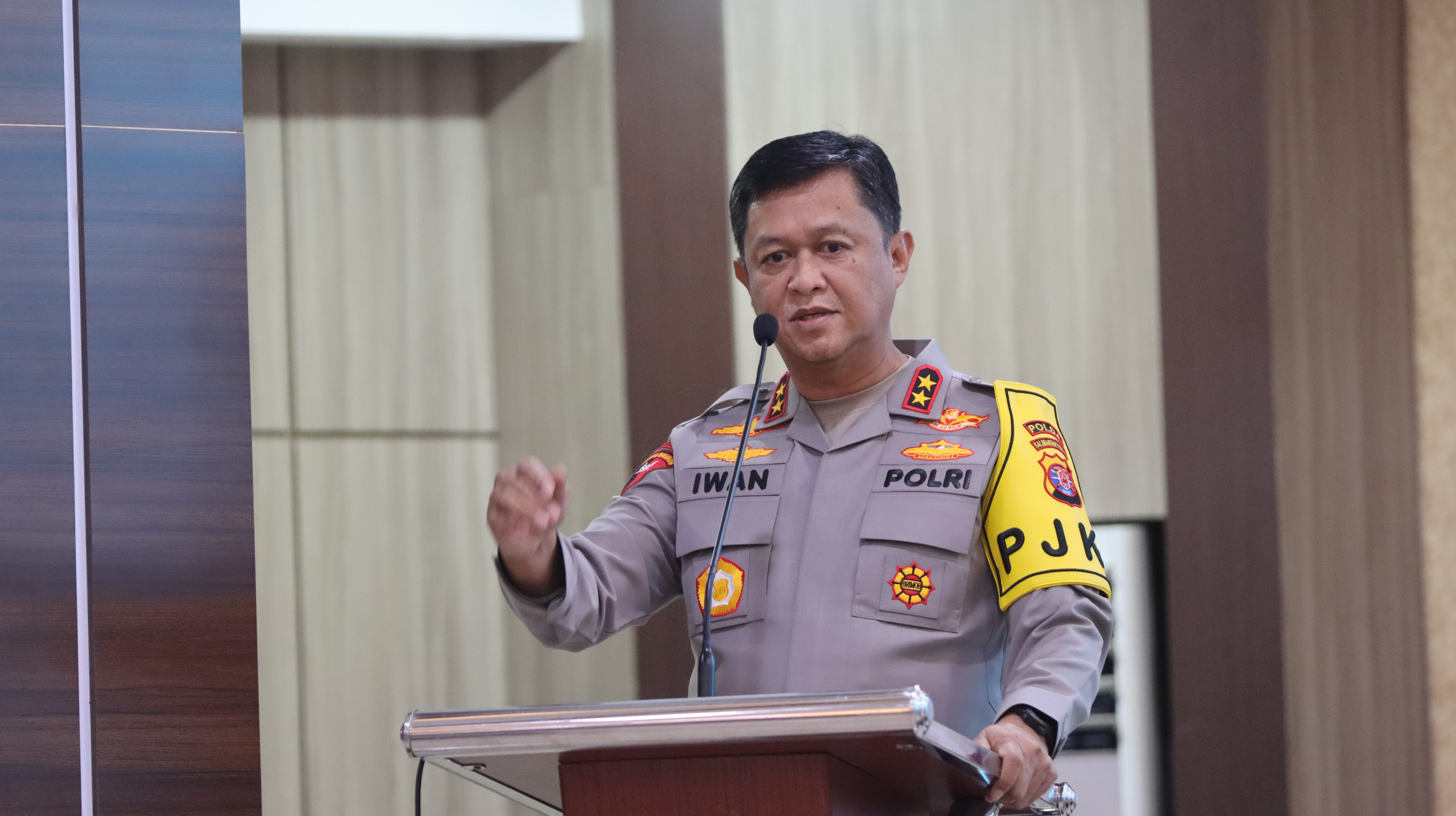 Buka Monev dan Asistensi Dumas, Kapolda Kalteng Tekankan Peningkatan Akuntabilitas dan Transparansi Untuk Kualitas Pelayanan Publik