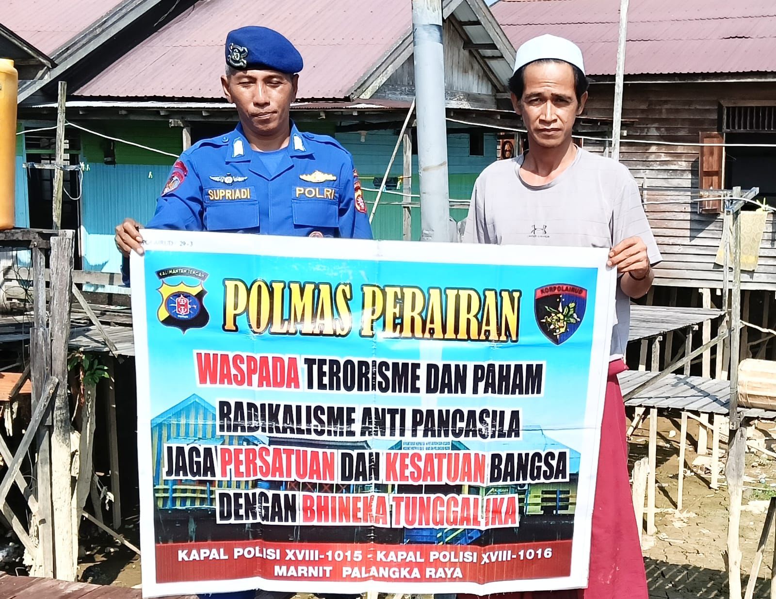 Ditpolairud Polda Kalteng Sambangi Masyarakat, Berikan Edukasi tentang Bahaya Terorisme dan Radikalisme