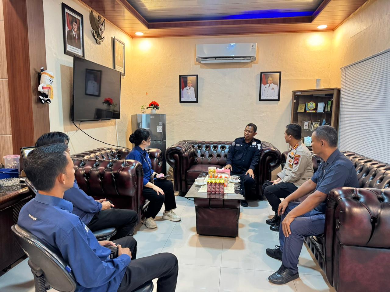 Pererat Kemitraan, Kabidhumas Polda Kalteng Silaturahmi ke TVRI