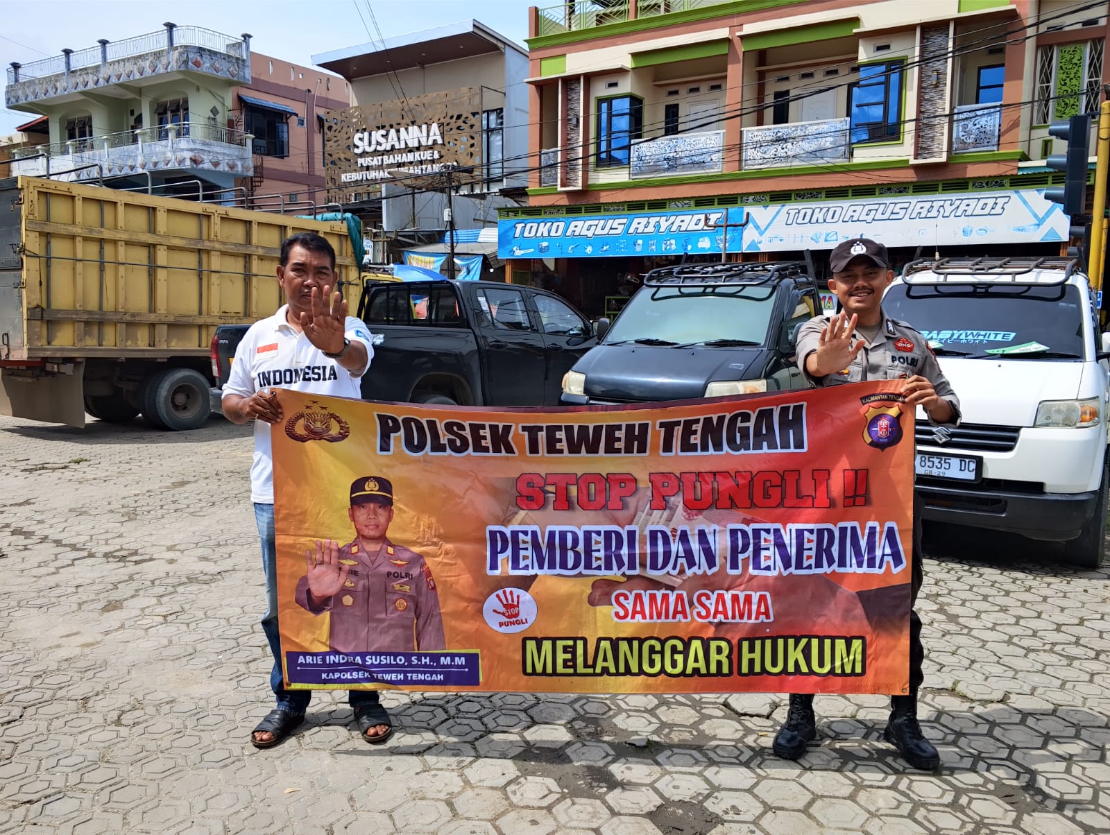 Putus Tindak Pelanggaran Pungli, Personel Polsek Teweh Tengah Himbau Stop Pungli ke Warga
