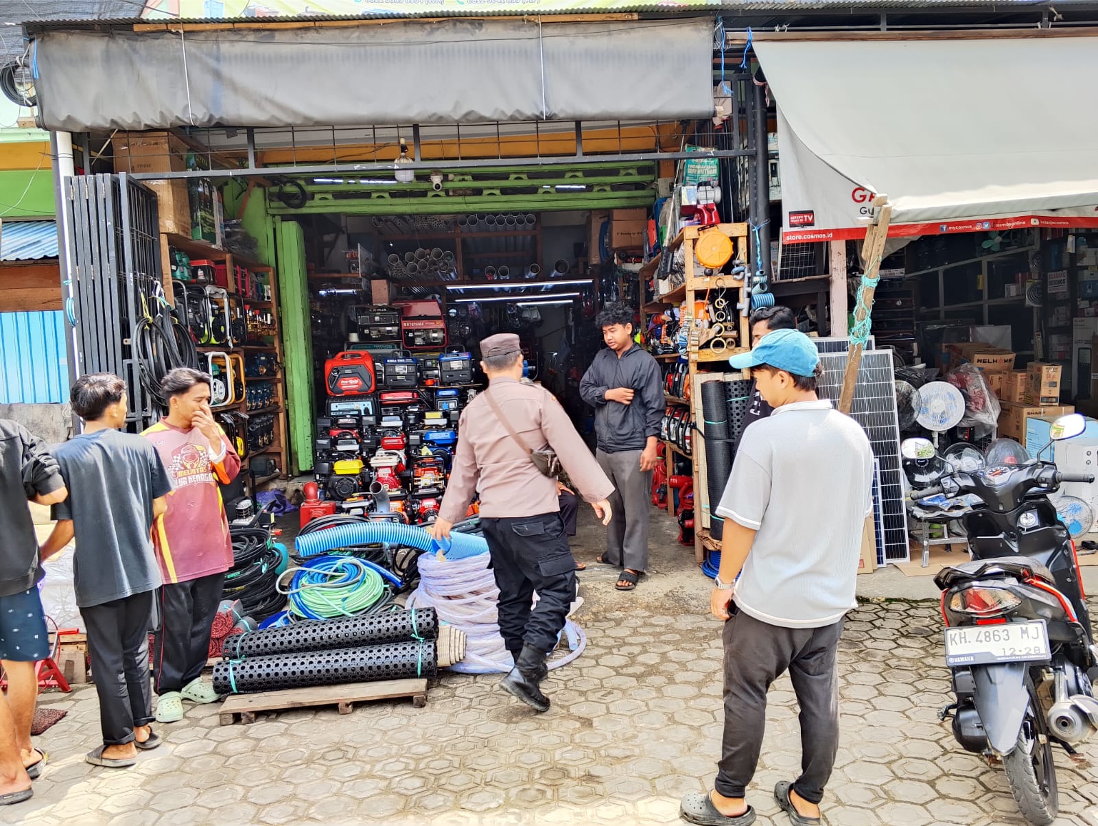 Sampaikan Pola Hidup Sehat Kepada Warga, Polsek Teweh Tengah Sosialisasikan Germas ke Masyarakat