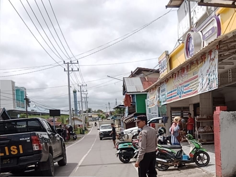 Dalam Rangka Menjaga Situasi Kamtibmas yang Kondusif, Polsek Teweh Tengah Laksanakan Patroli