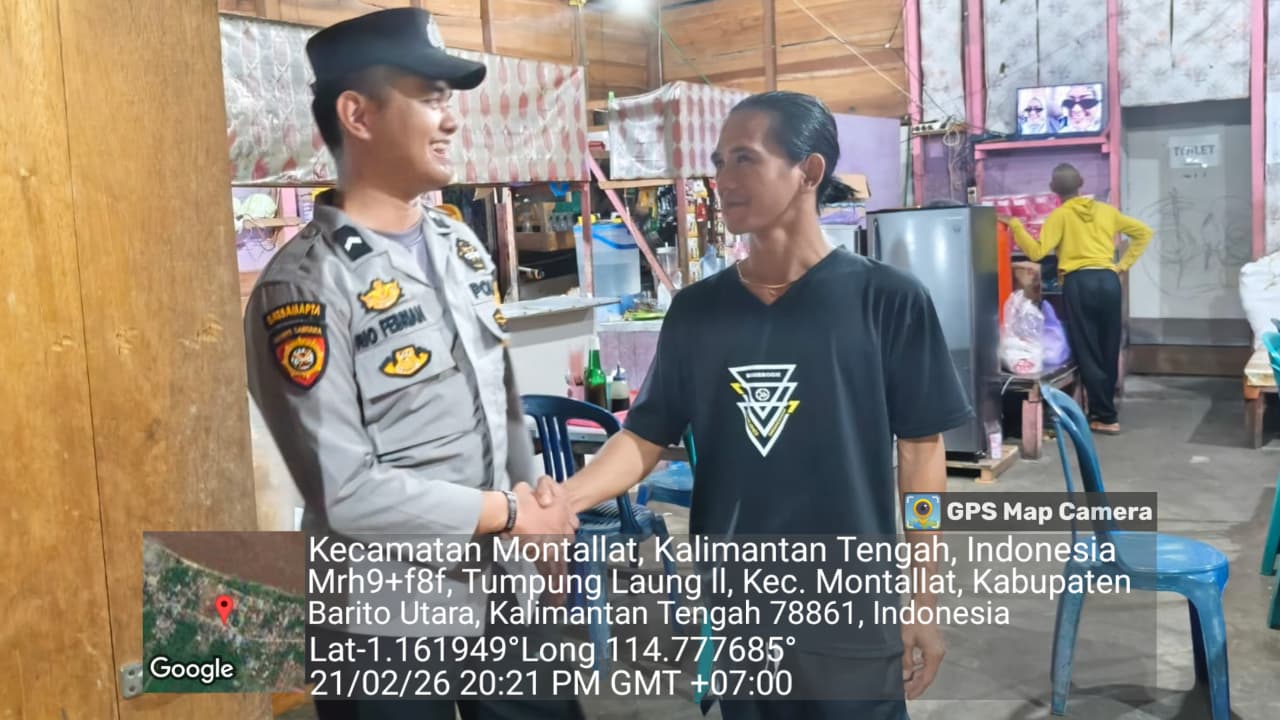 **Polsek Montallat Laksanakan Patroli Malam Untuk Ciptakan Keamanan Dan Ketertiban Masyarakat**