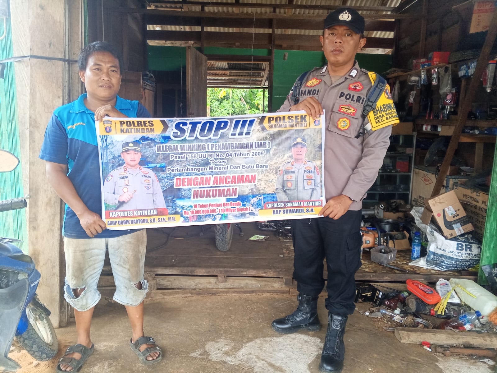 Bhabinkamtibmas Desa Bangkiang Sosialisasi tentang larangan Illegal Mining.