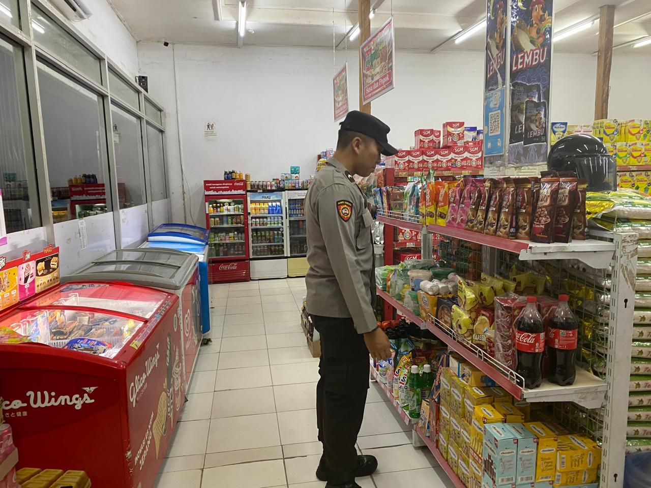 Polsek Sematu Jaya Intensifkan Patroli Malam, Jaga Situasi Tetap Kondusif