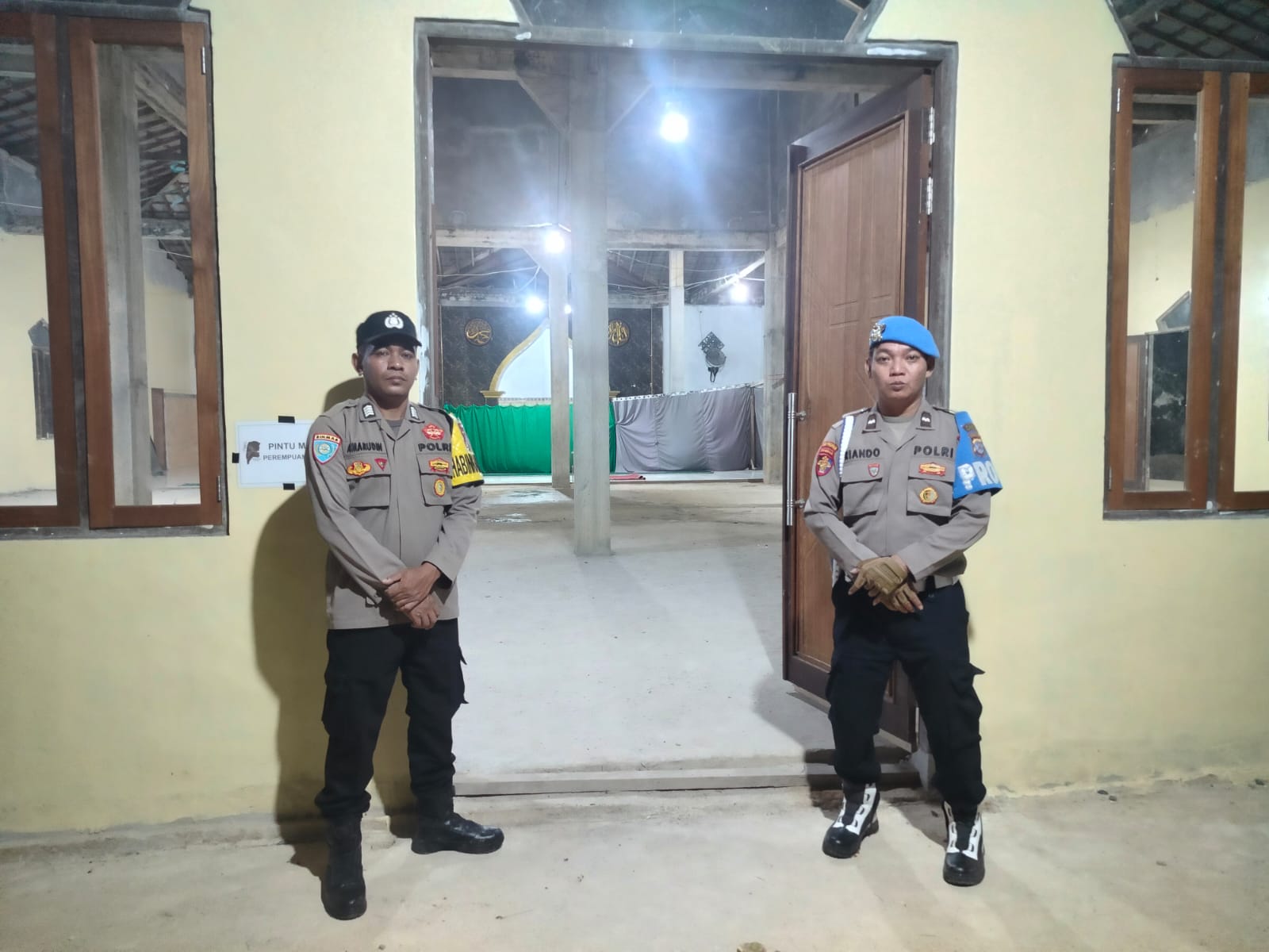 *Wujudkan Ramadan Kondusif, Personel Polsek Marikit Laksanakan Patroli Subuh*