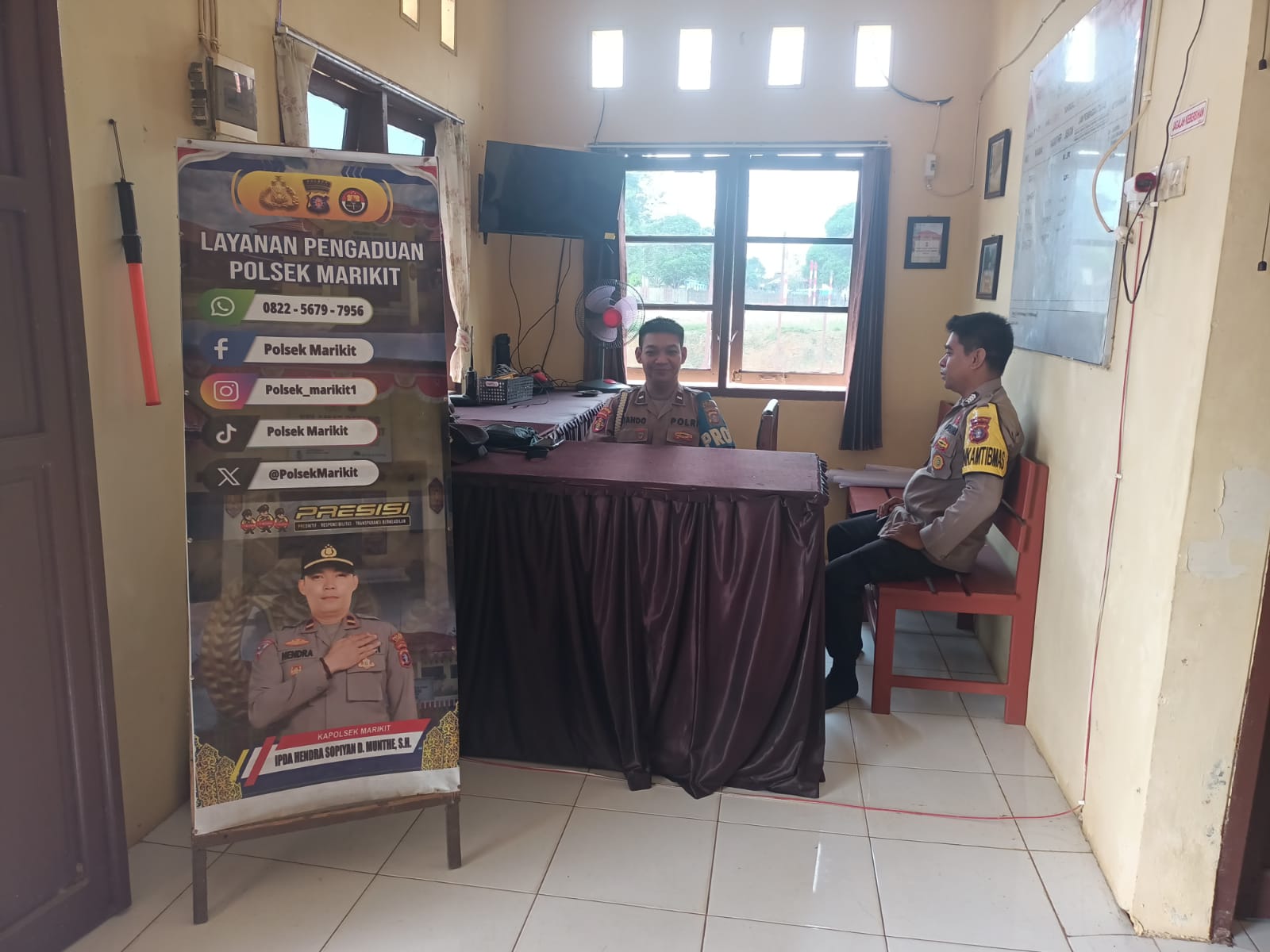 Personil Polsek Marikit Stand By di Mako Penjagaan.