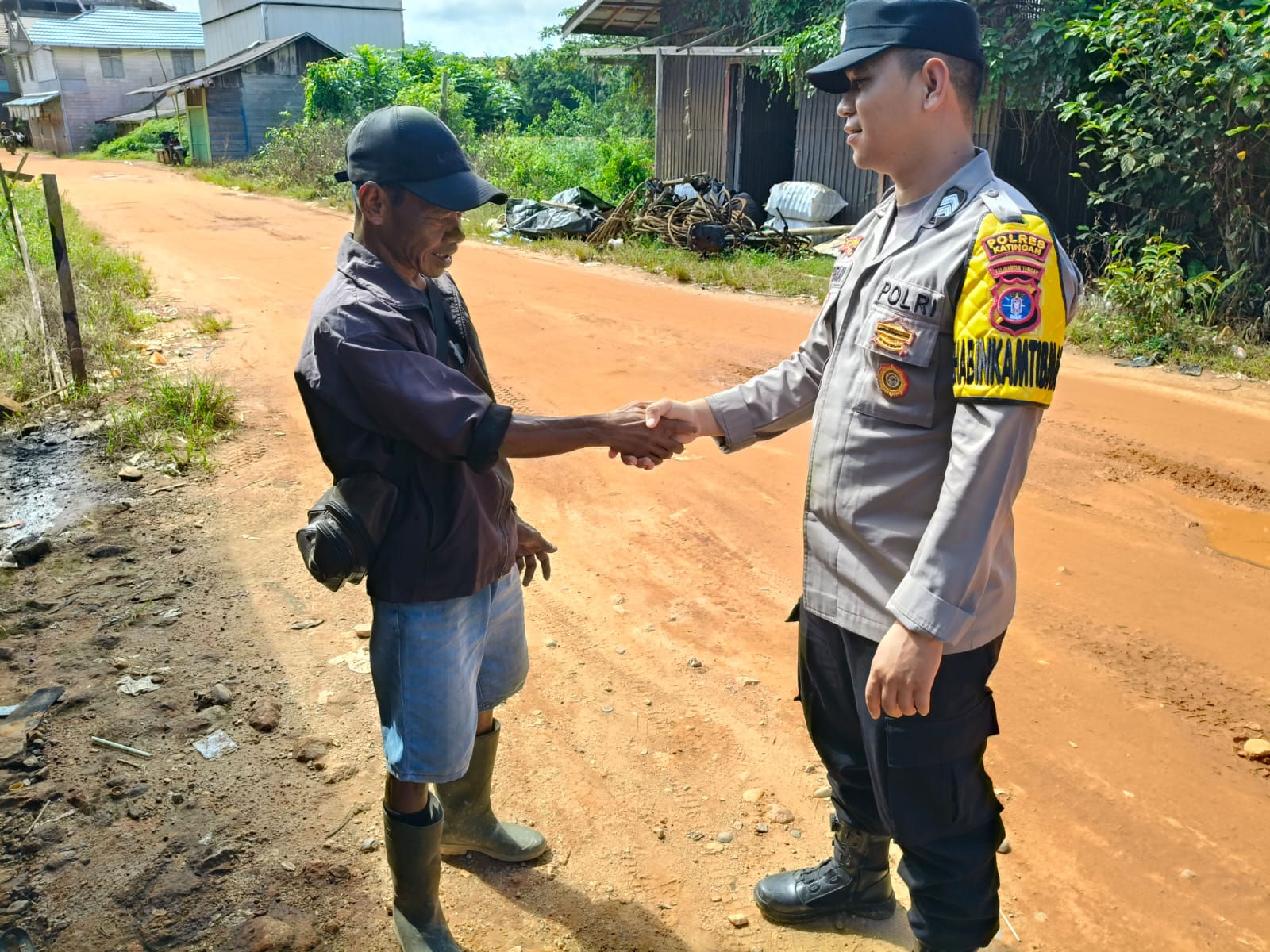 Polsek Marikit Melaksanakan Kegiatan Cooling System Kepada Tomas,Toga dan Todat Kec. Marikit.