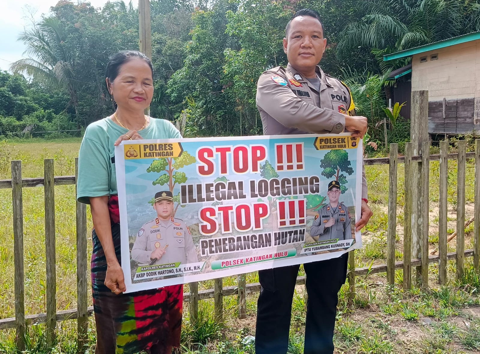 Upaya Pencegahan Penebangan Hutan secara Liar (Ilegal Logging), Bhabinkamtibmas sosialisasi kepada masyarakat.
