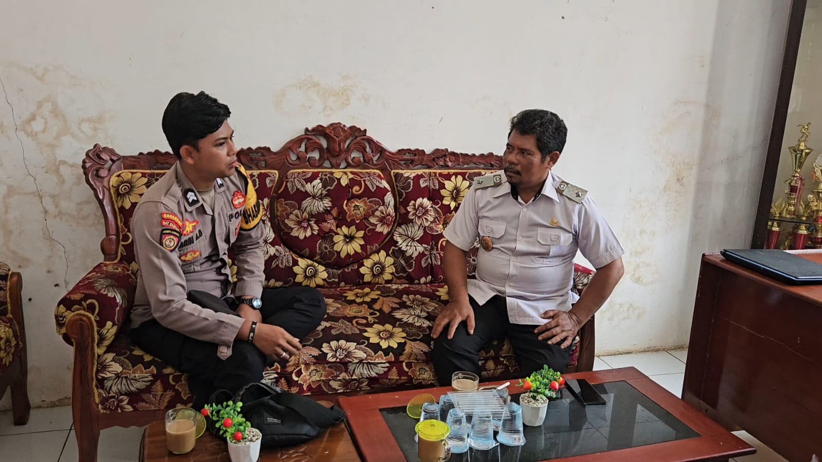 Bhabinkamtibmas Laksanakan Sambang Kamtibmas di Desa Nanuah