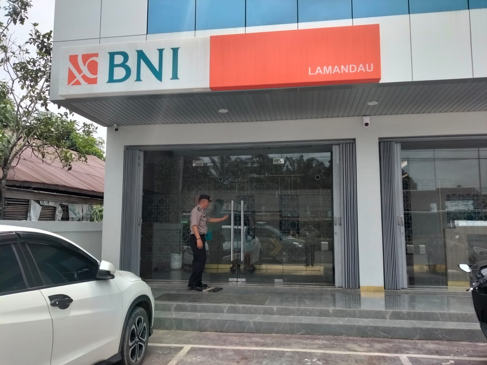 Polsek Bulik Patroli Obyek Vital dan Bank wilkum Polsek Bulik