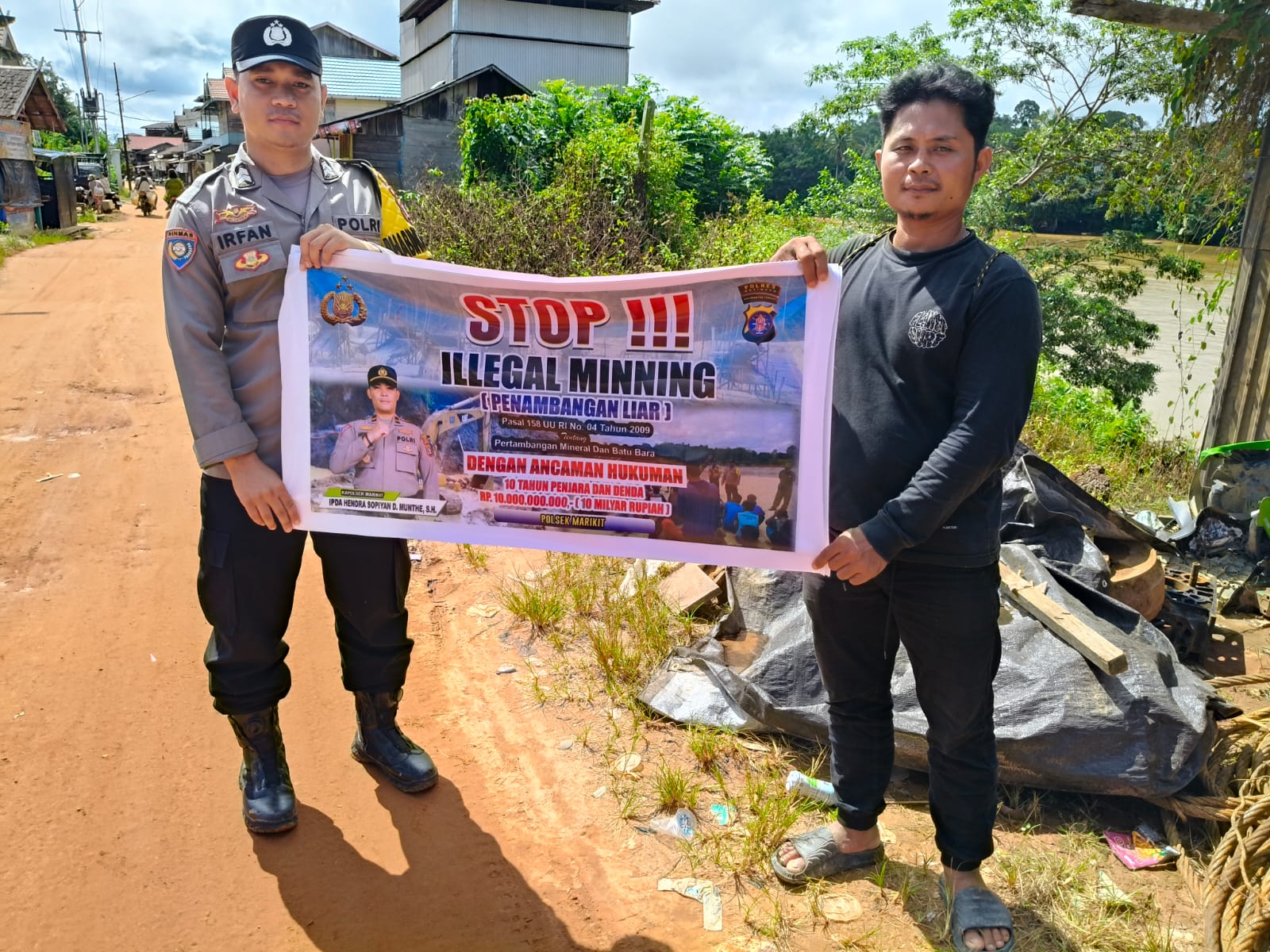 Bhabinkamtibmas Polsek Marikit Sosialisasikan Larangan Illegal Mining kepada Warga Desa Binaan