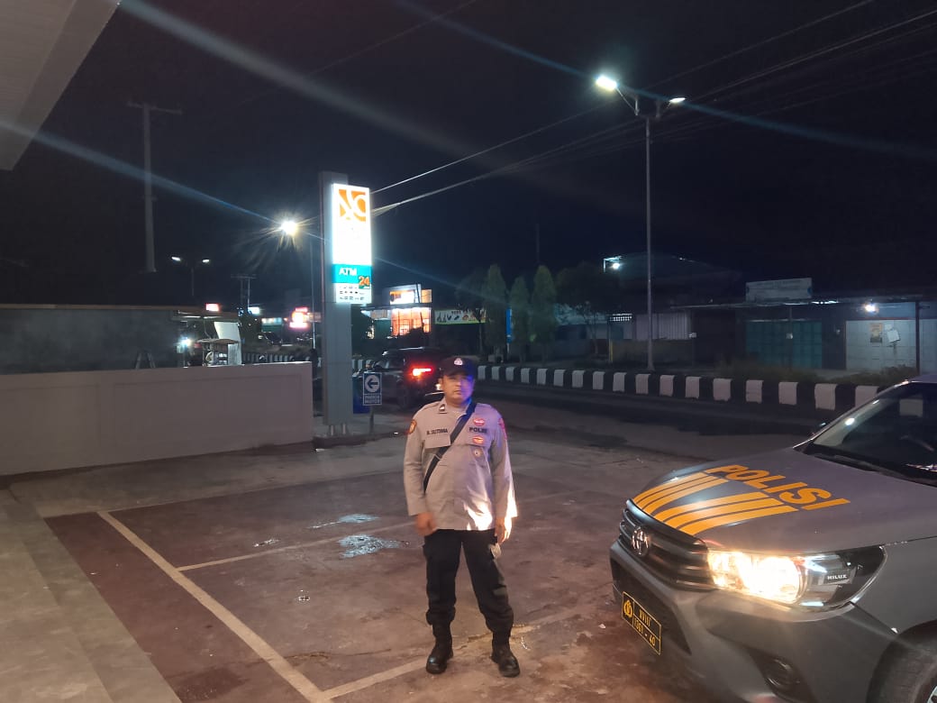 Personel Polsek melaksanakan Patroli di Wilkum Polsek Bulik