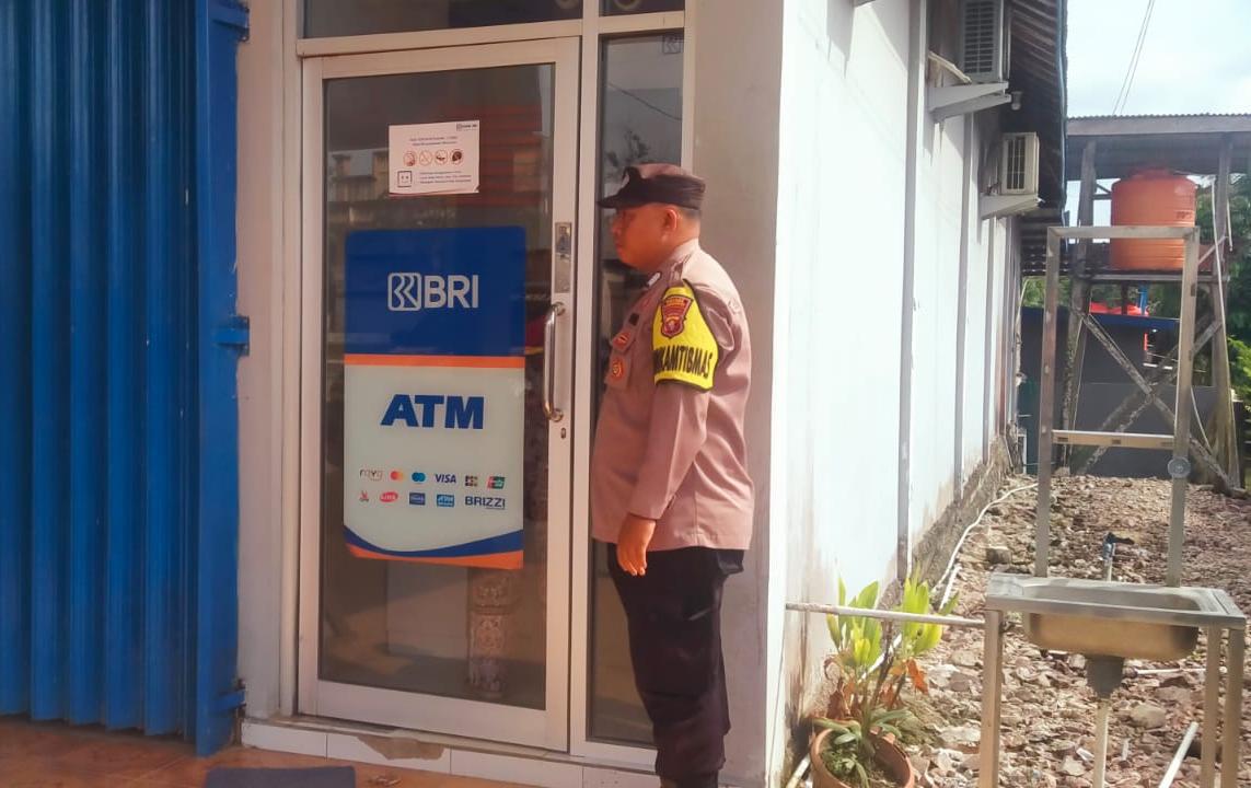 Polda Kalteng, Polres Lamandau, Polsek Sematu Jaya.melaksanakan giat patroli untuk mengantisipasi maraknya aksi tindak kejahatan terutama antisipasi curas, curat dan curanmor (3C)