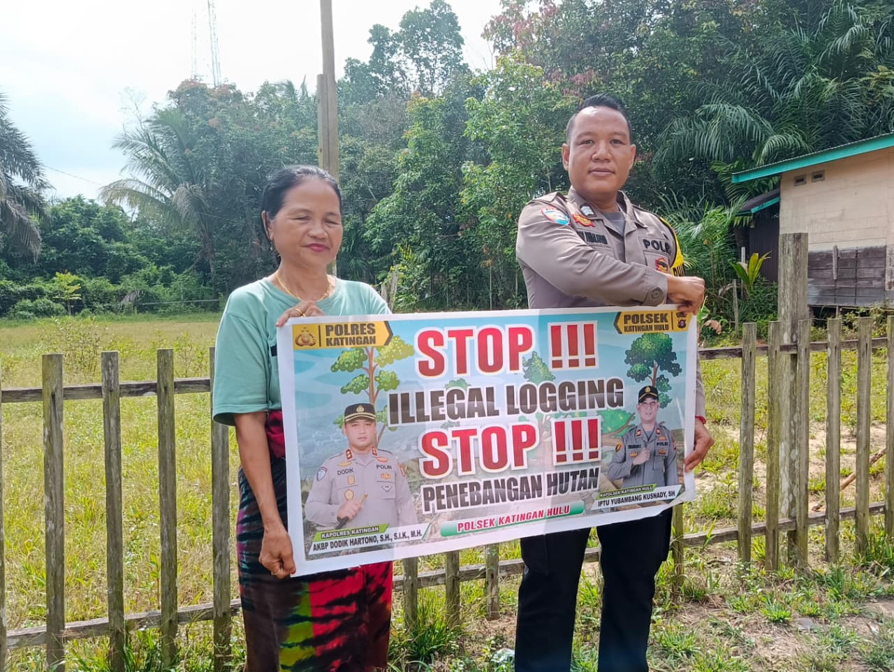 Upaya Pencegahan Penebangan Hutan secara Liar (Ilegal Logging), Bhabinkamtibmas sosialisasi kepada masyarakat.