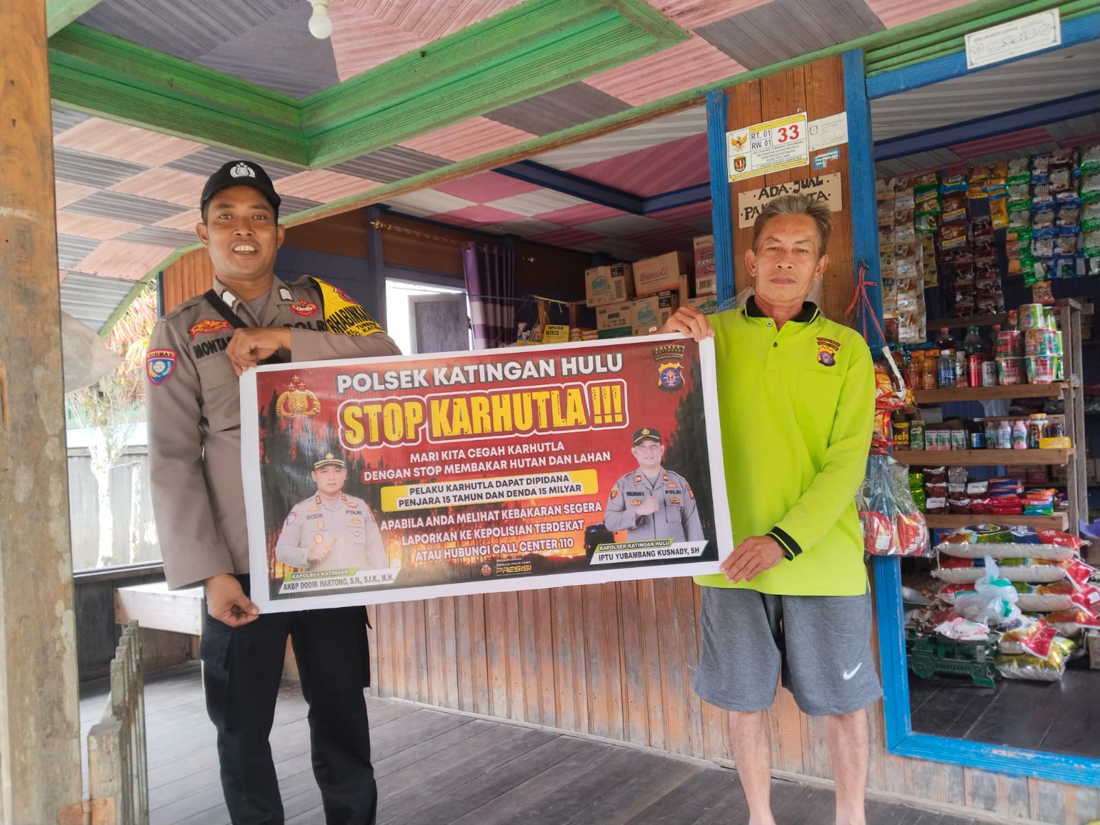 Upaya Pencegahan Kebakaran Hutan dan Lahan di Kecamatan Katingan Hulu, Bhabinkamtibmas sosialisasi kepada masyarakat.