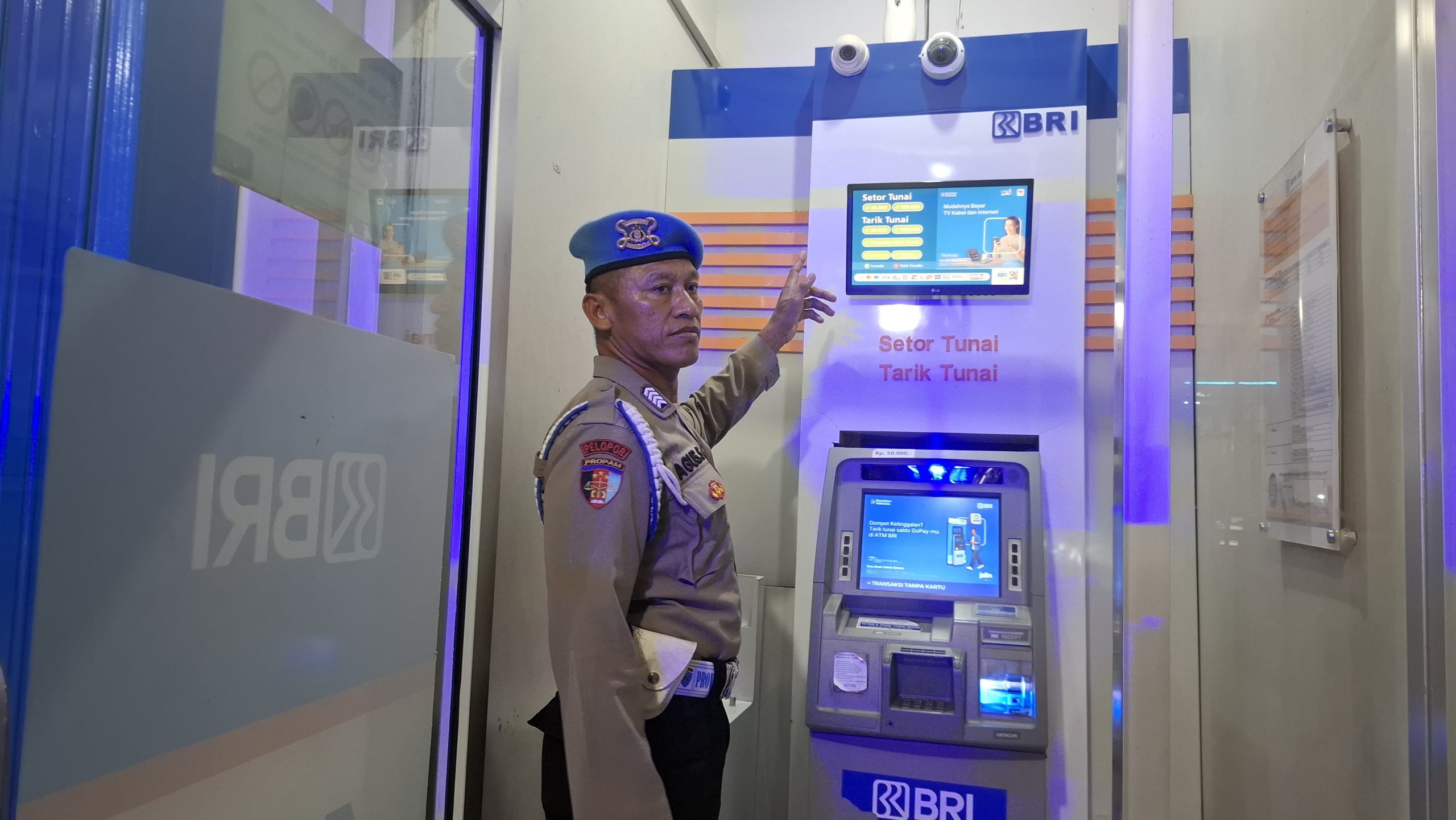 Perkuat Pengawasan Objek Vital, Polsek Sematu Jaya Monitoring ATM dan Perbankan
