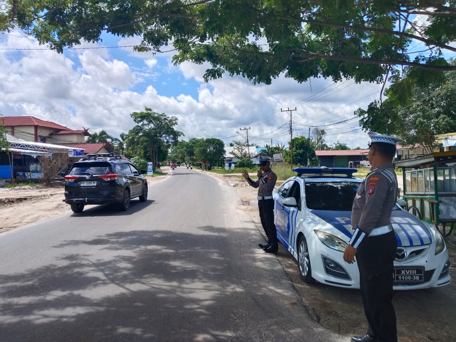 PENLING, Satlantas Polres Katingan Penyuluhan Keliling Kepada Para Pengendara