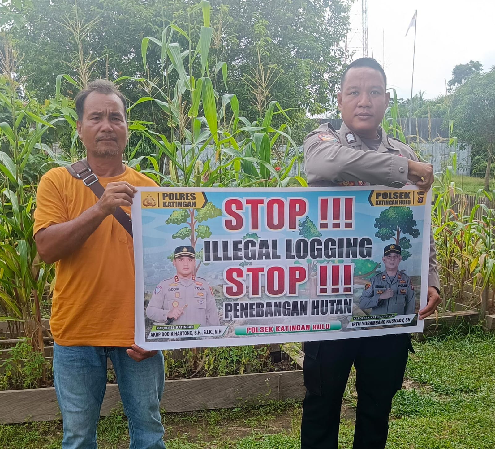 Upaya Pencegahan Penebangan Hutan secara Liar (Ilegal Logging), Bhabinkamtibmas sosialisasi kepada masyarakat.